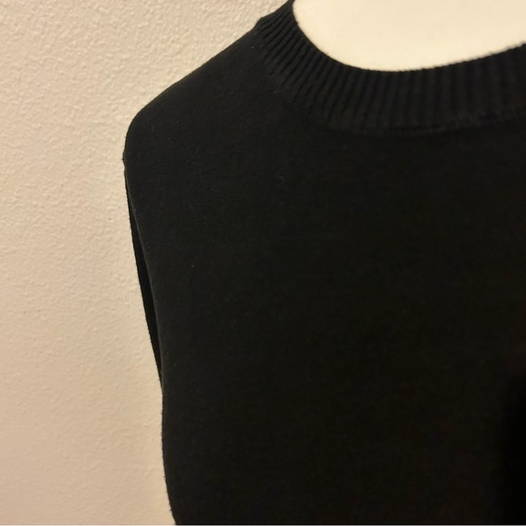 August Silk black silk blend crew neck sweater size XL fall winter classic soft - Picture 2 of 9
